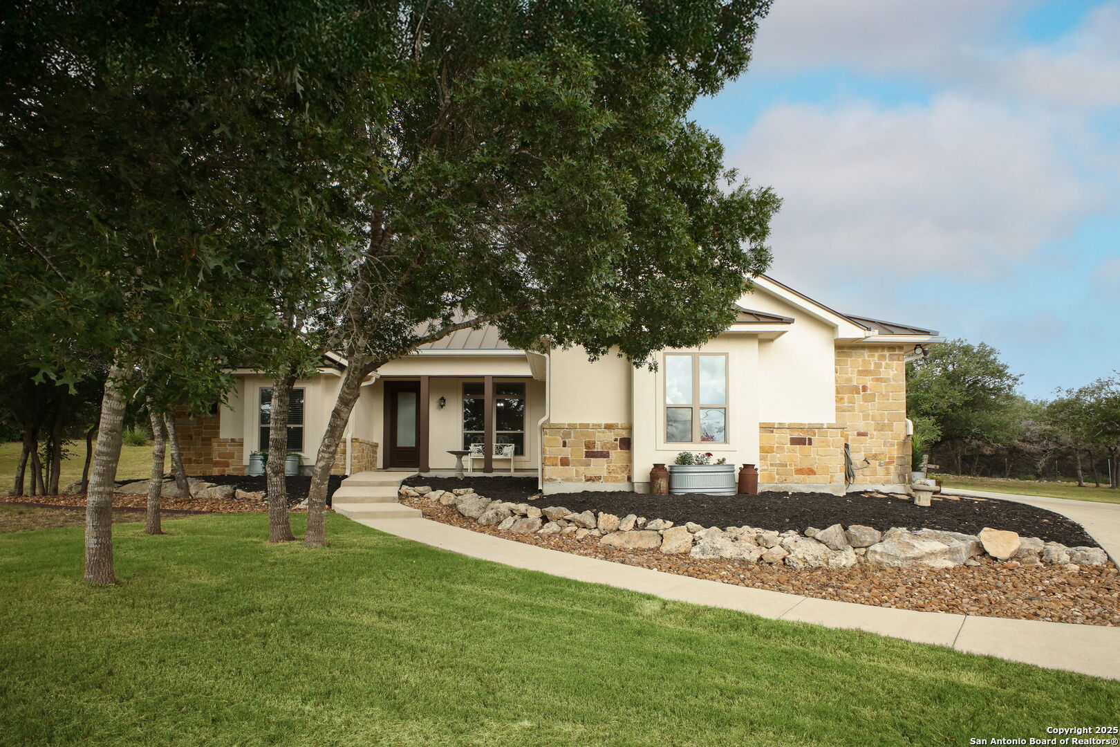 2386 Wildridge Terrace