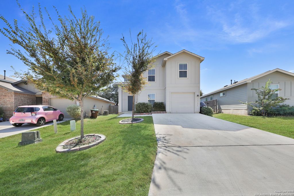 Photo of 15326 Brown Violetear, San Antonio, TX 78253 (MLS # 1920521)