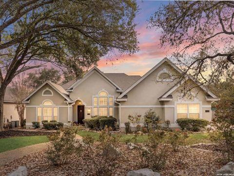 2818 Falling Brk San Antonio TX 78258