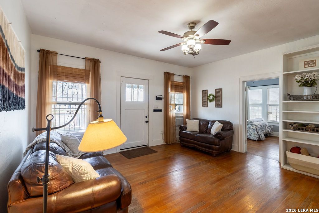 Photo of 703 E Highland, San Antonio, TX 78210 (MLS # 1943151)