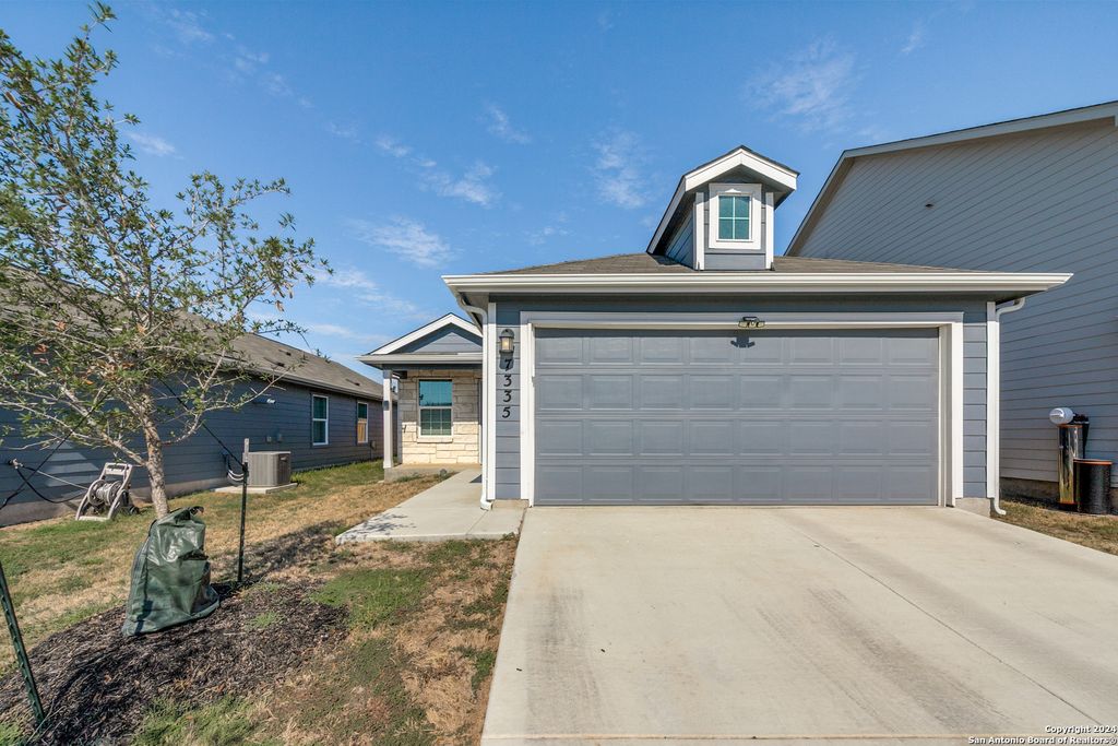 Photo of 7335 LONDON MILL, San Antonio, TX 78218 (MLS # 1938377)