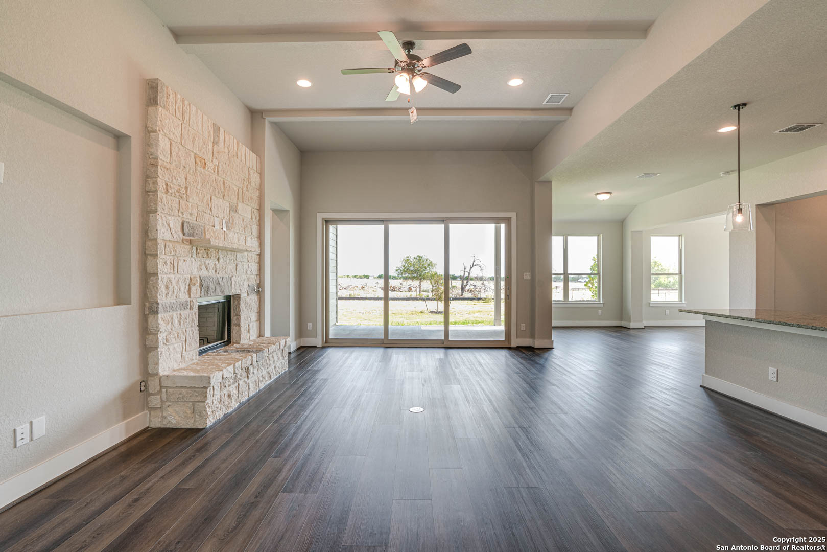 5306 Estates Oak Way