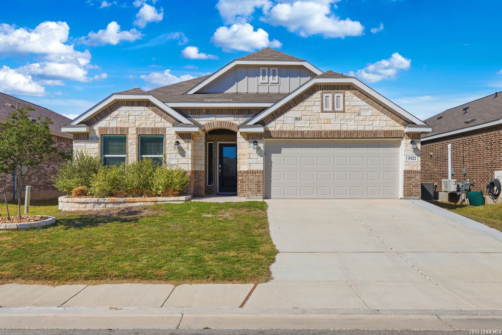Photo of 5922 CORSICANA WAY, Seguin, TX 78155 (MLS # 1947342)