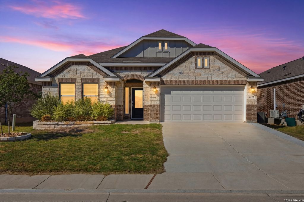Photo of 5922 CORSICANA WAY, Seguin, TX 78155 (MLS # 1947342)