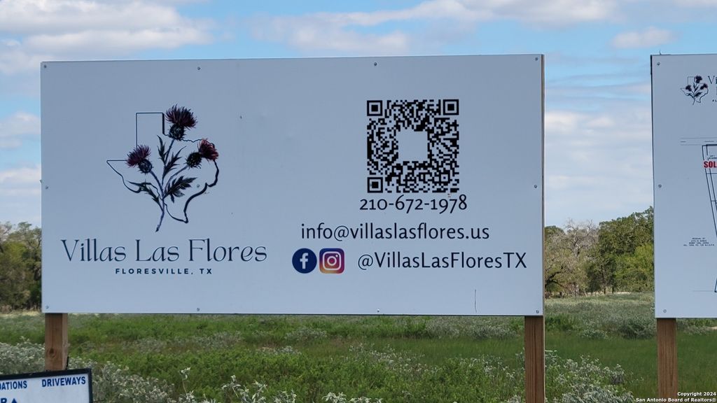 Photo of 130 Firewheel Loop, Floresville, TX 78114 (MLS # 1807701)