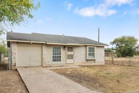 Photo of 1523 NOBLE OAK DR, San Antonio, TX 78227 (MLS # 1992333)