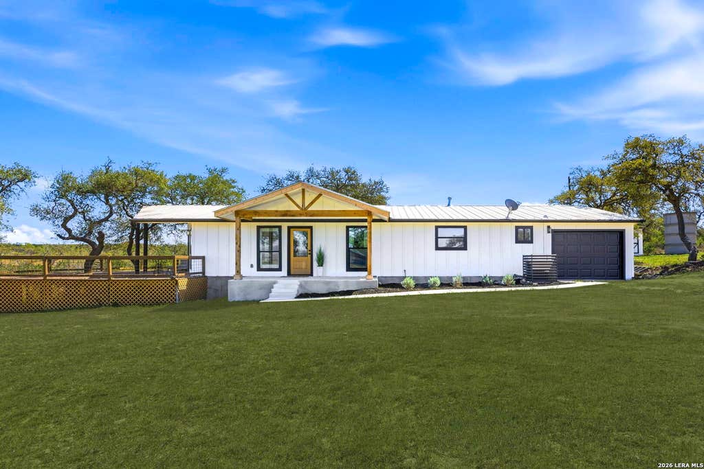 Photo of 39850 Fm 3159, Canyon Lake, TX 78133 (MLS # 1950183)