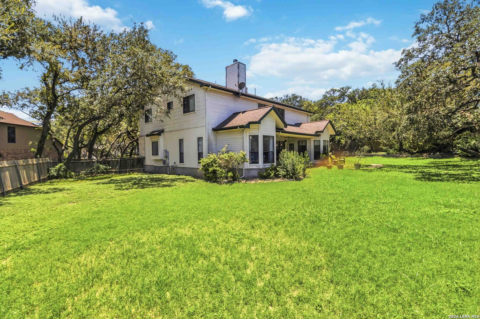Picture for the property 2002867, 5 beds, 4 baths
