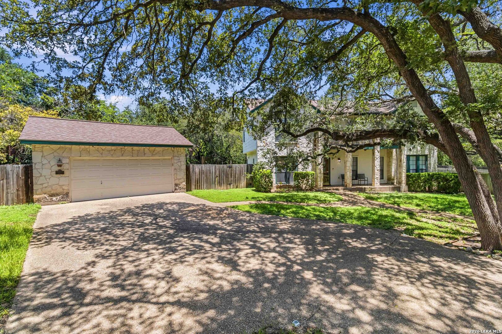Picture for the property 2002867, 5 beds, 4 baths