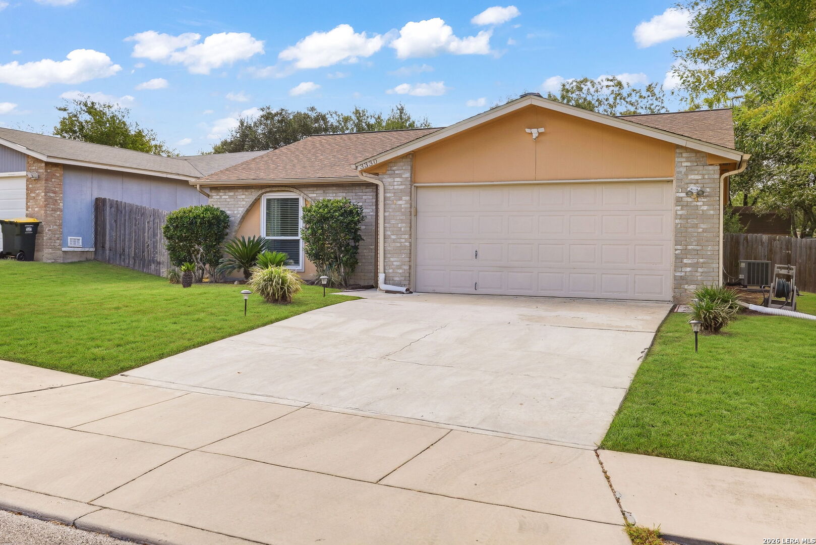 3330 Country View