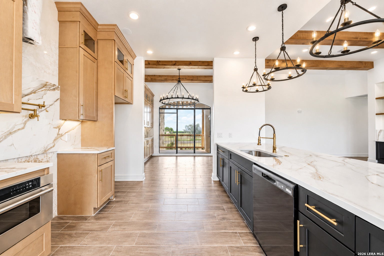 125 Hidden Hills