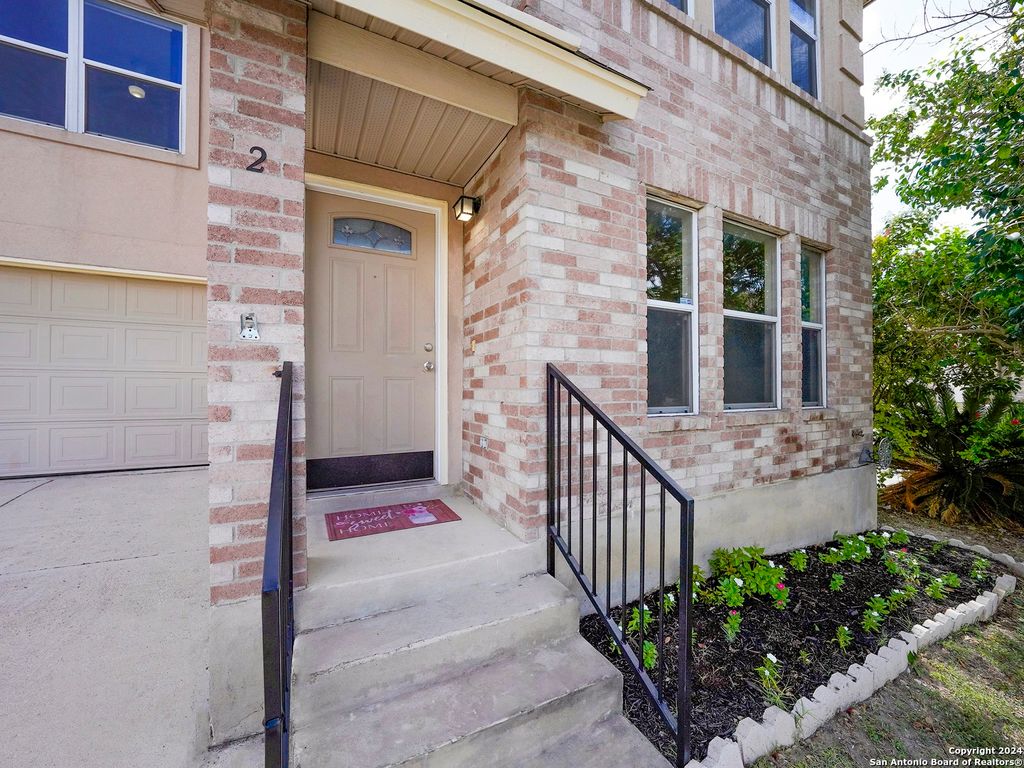 Photo of 2 Palomar Hills, San Antonio, TX 78238 (MLS # 1934862)