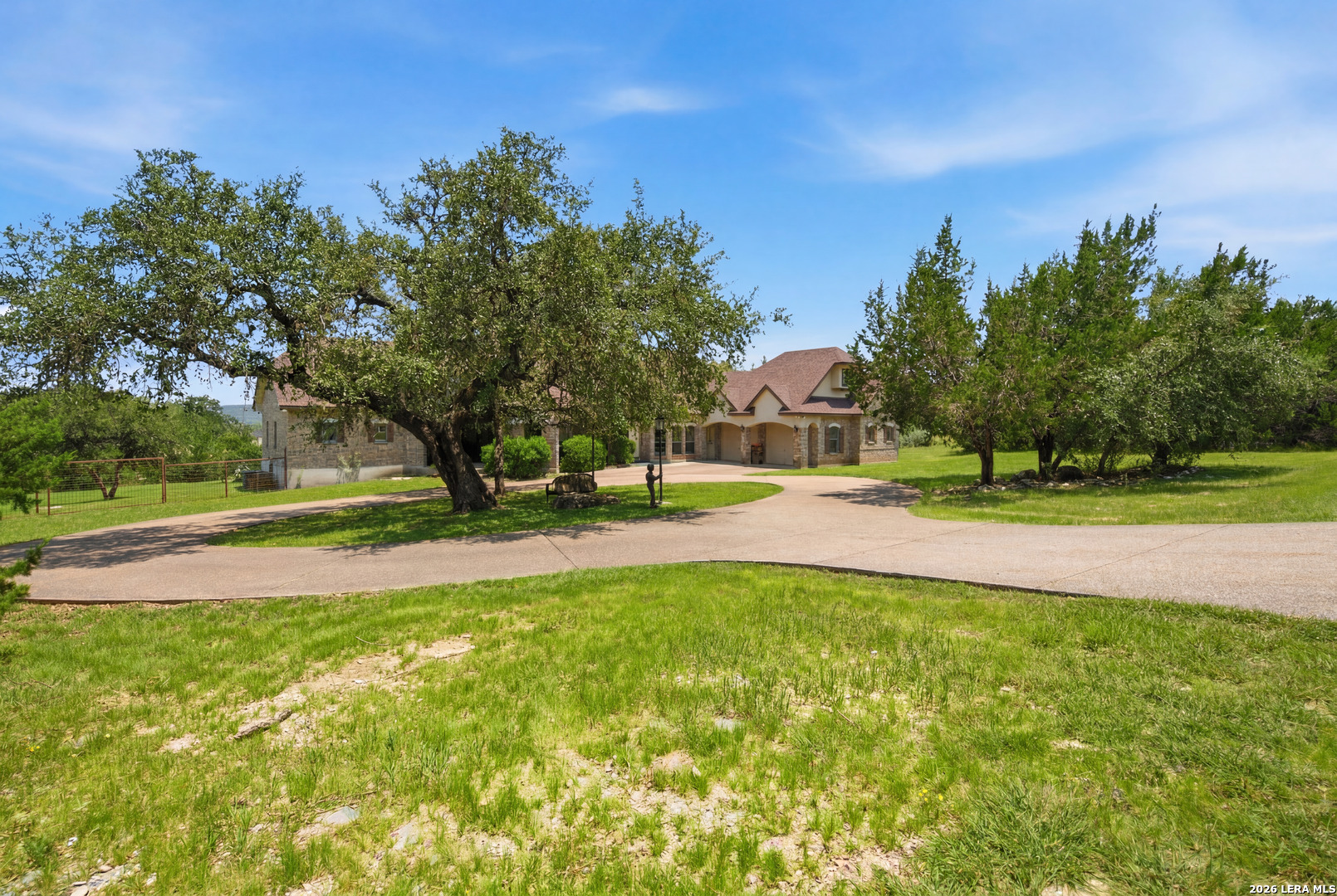 Photo 1 of 48 — 30330 SADDLERIDGE DR, Bulverde, TX 78163
