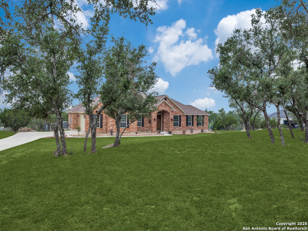 332 Bosque Rdg