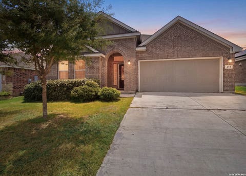 Photo of 253 Holland Park, Schertz, TX 78108 (MLS # 2001463)