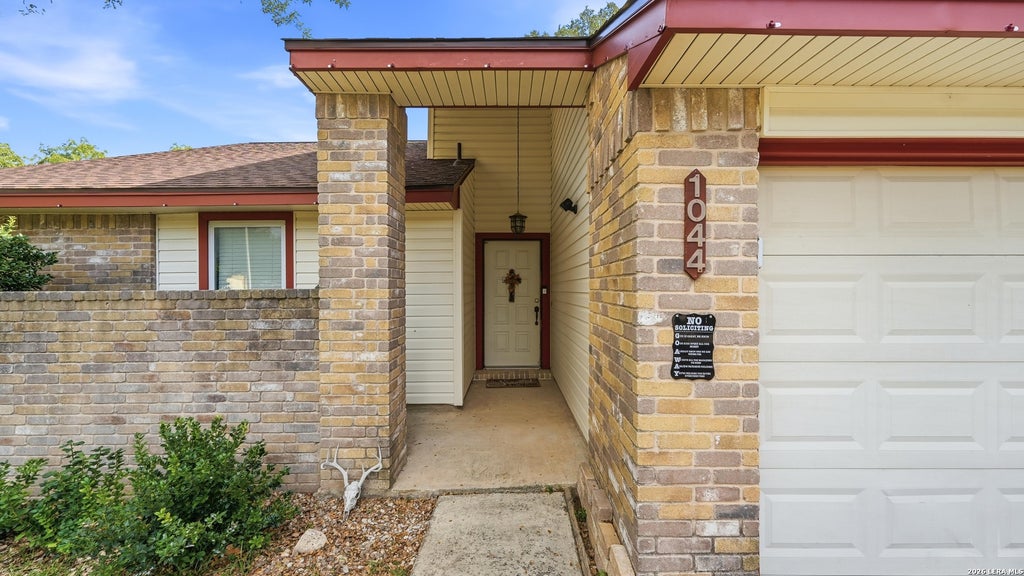 Photo of 1044 Dimrock, Schertz, TX 78154 (MLS # 2024000)