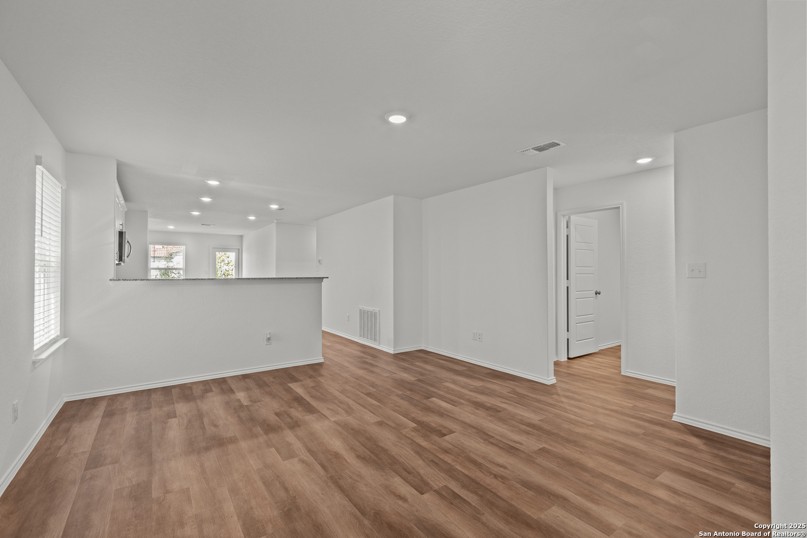 5115 Bay Breeze