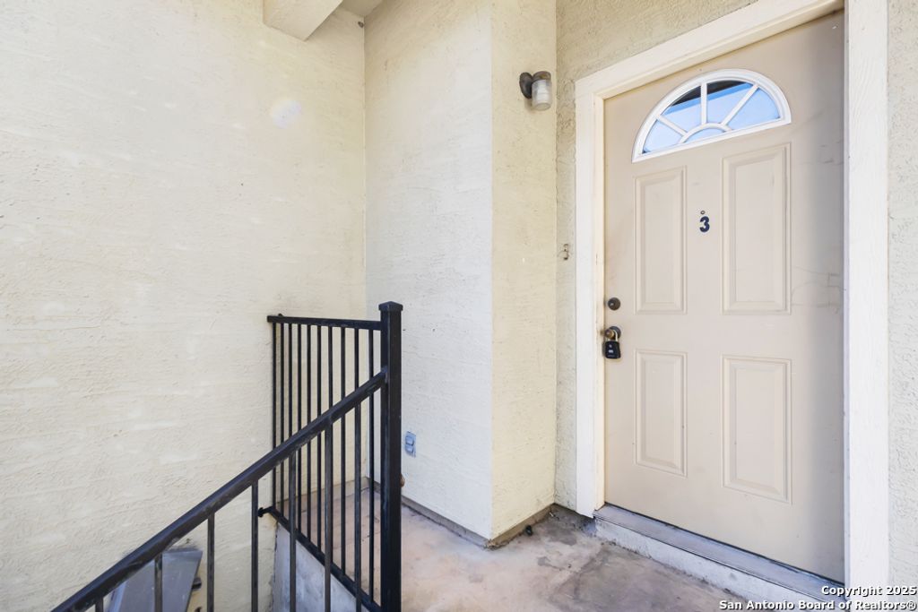 Photo of 5006 Summit Wood 3 #3, San Antonio, TX 78229 (MLS # 1897616)