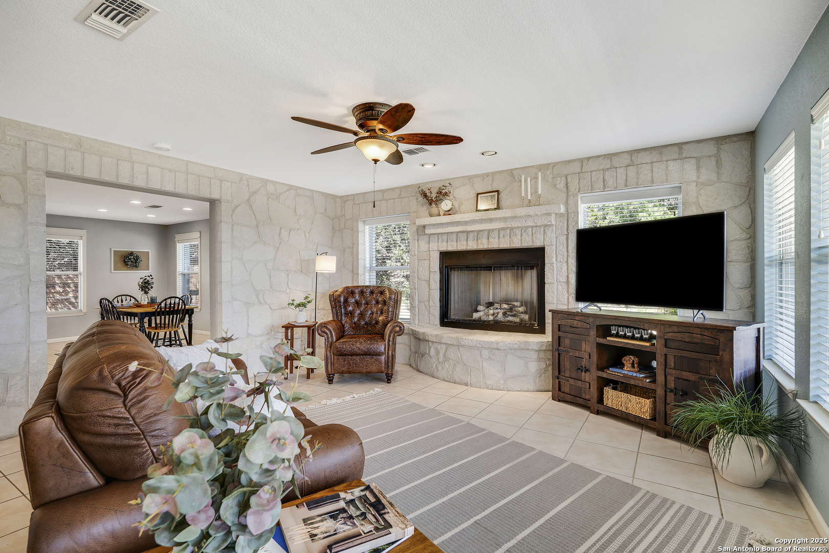 107 Ridge View Dr