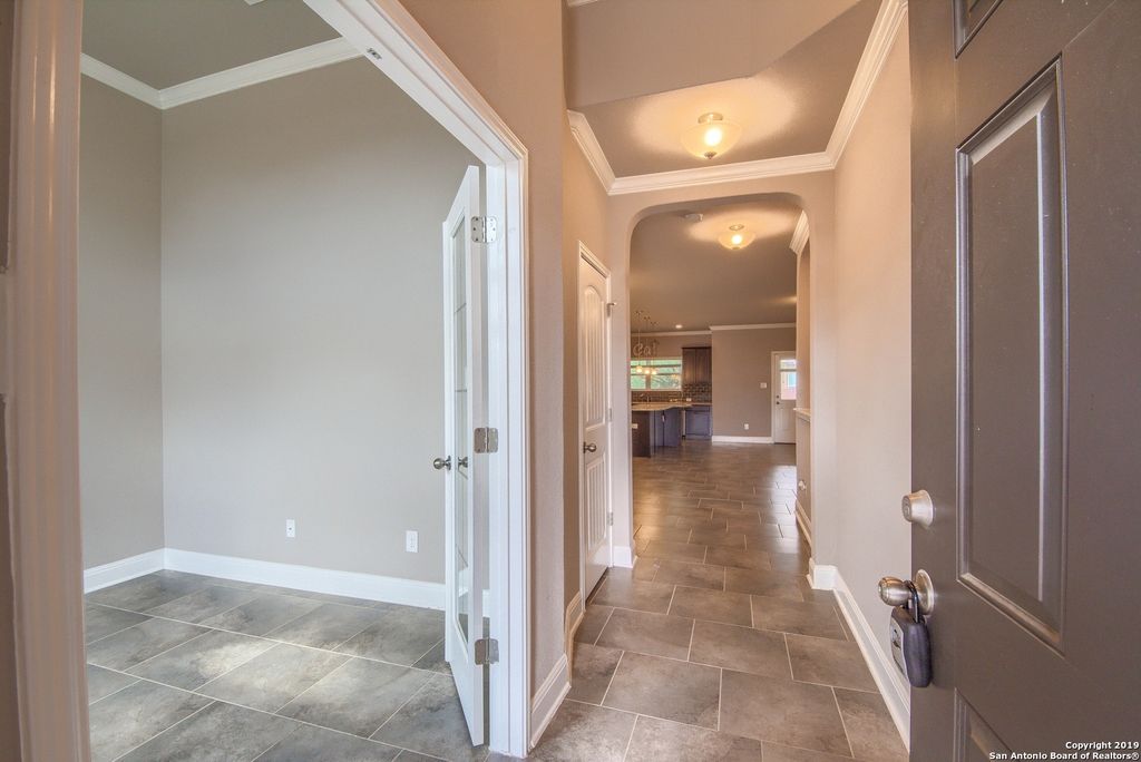 Photo of 5723 FREEPORT LEAF, San Antonio, TX 78253 (MLS # 1914353)