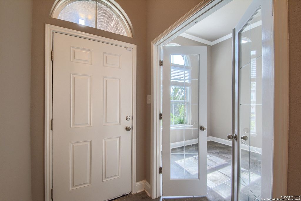 Photo of 5723 FREEPORT LEAF, San Antonio, TX 78253 (MLS # 1914353)