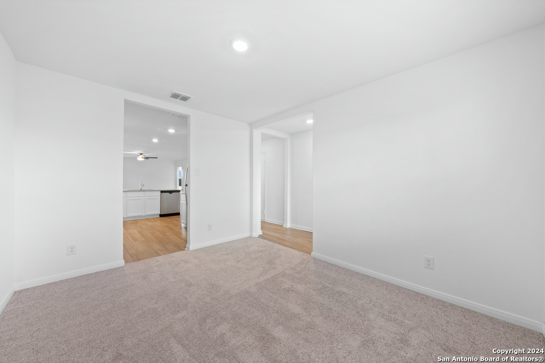 10938 Lafayette Loop