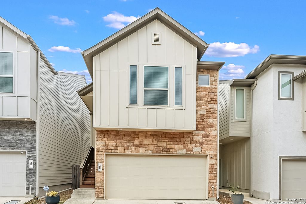 Photo of 6446 Babcock Rd 20, San Antonio, TX 78249 (MLS # 1933996)