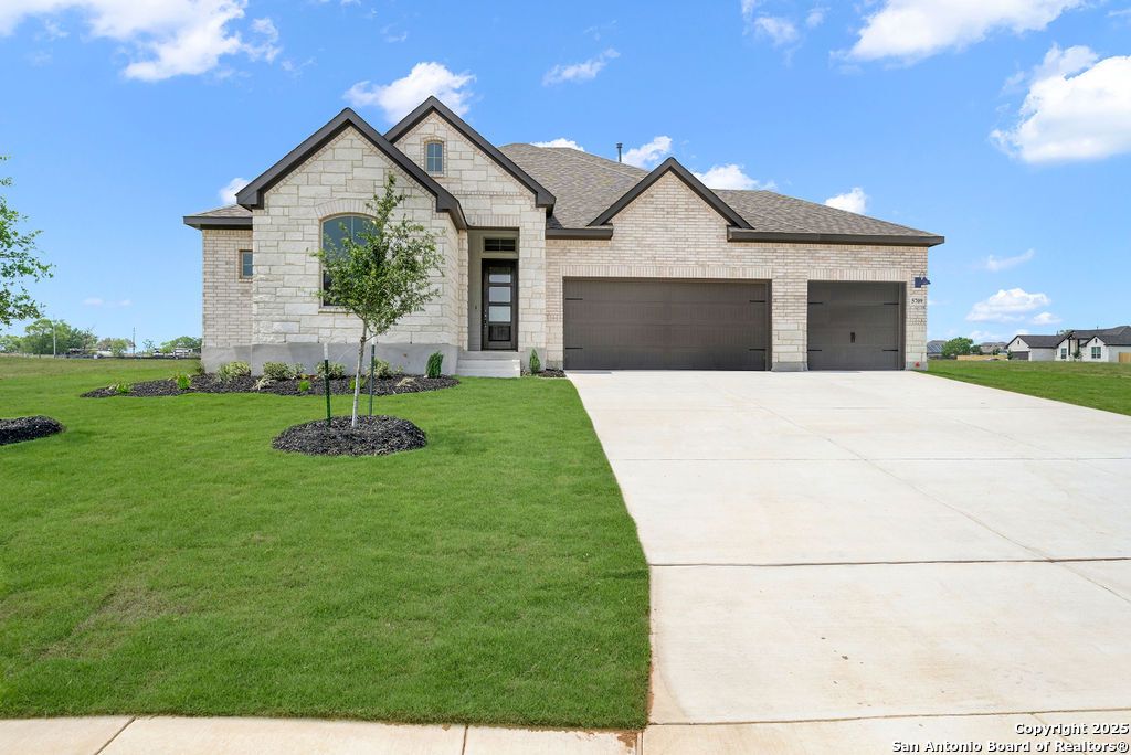 Photo of 5709 Provo Pl, San Antonio, TX 78263 (MLS # 1838553)