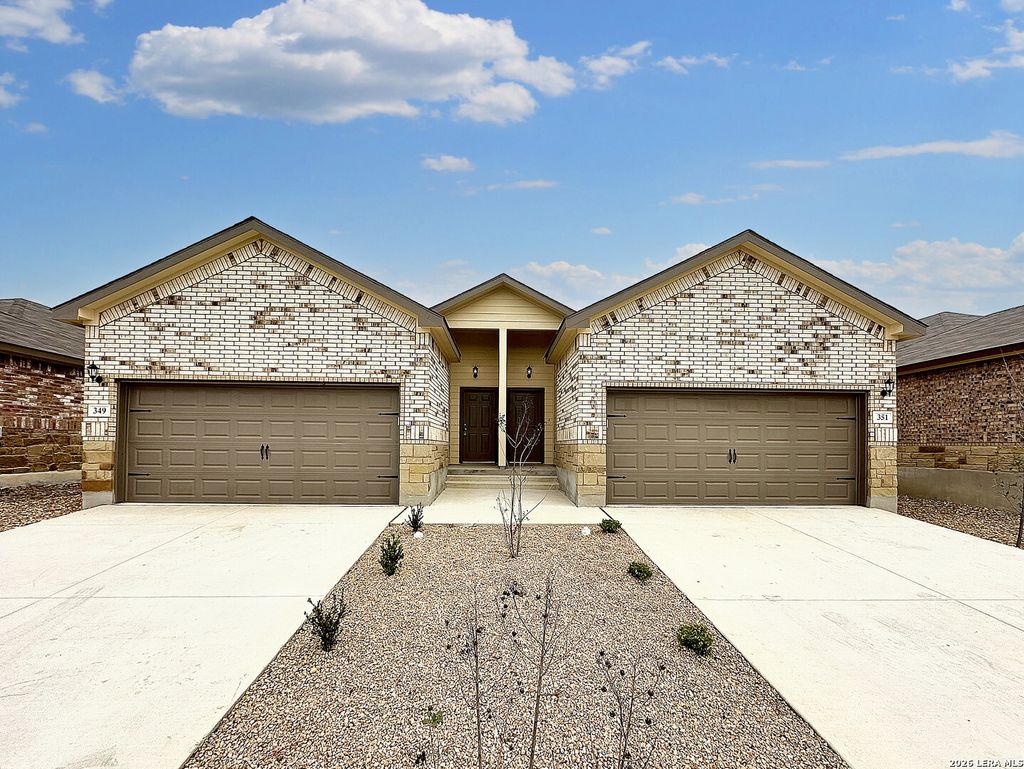 Photo of 351 EMMA DR, New Braunfels, TX 78130 (MLS # 1960413)