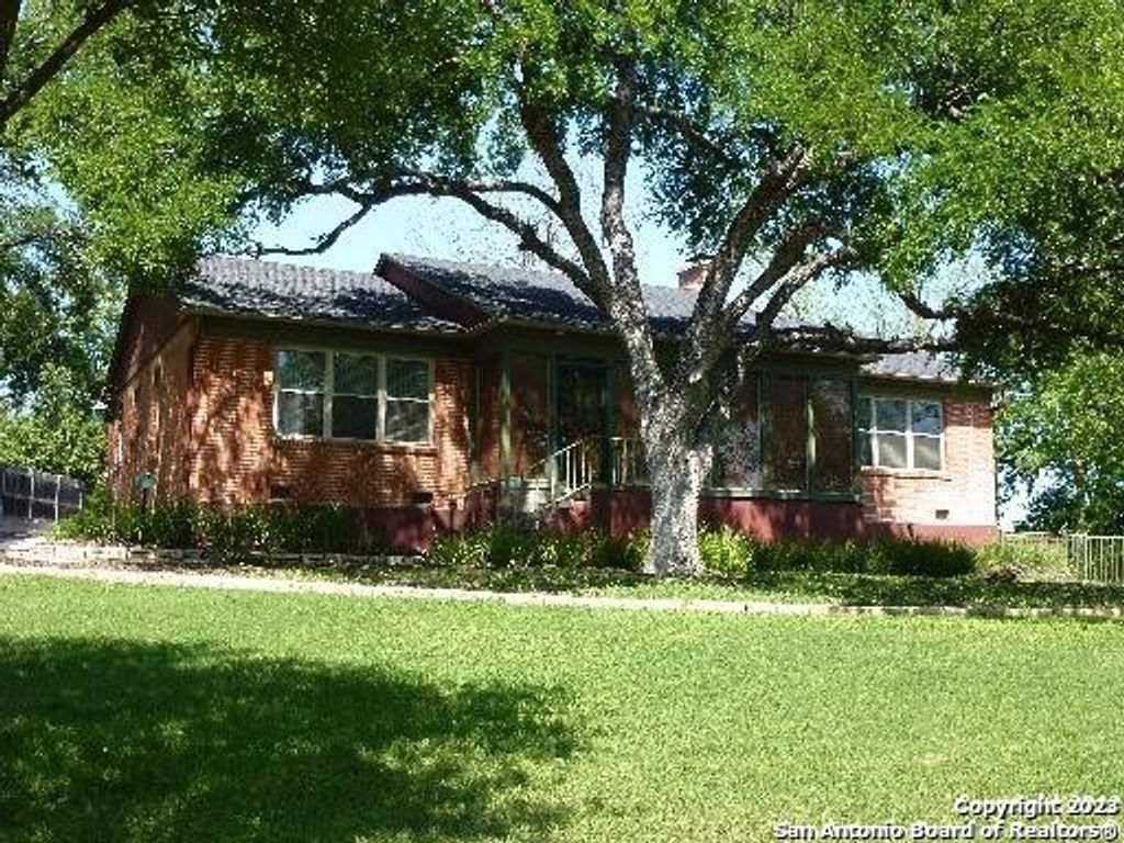 Photo of 149 DOWNING DR, San Antonio, TX 78209 (MLS # 1926016)