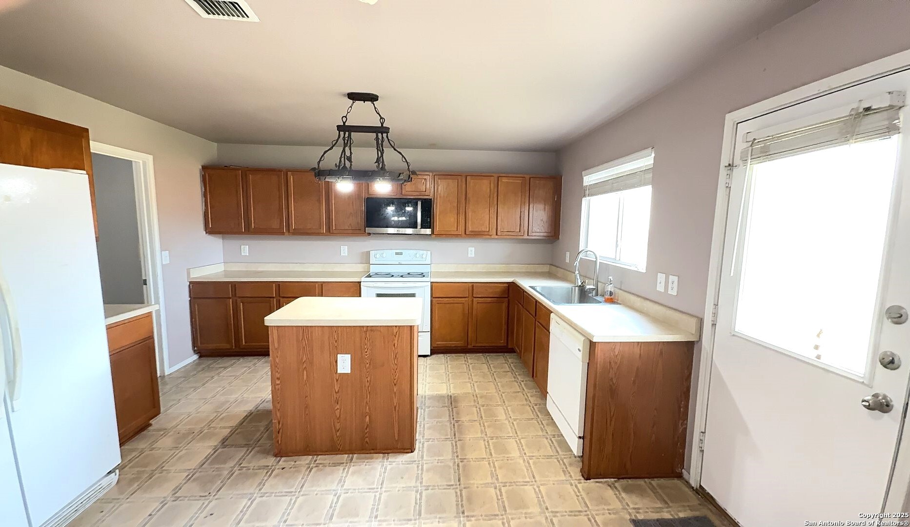 San Antonio, Texas 78253, United States, 3 Bedrooms Bedrooms, ,3 BathroomsBathrooms,Residential,Active,153480