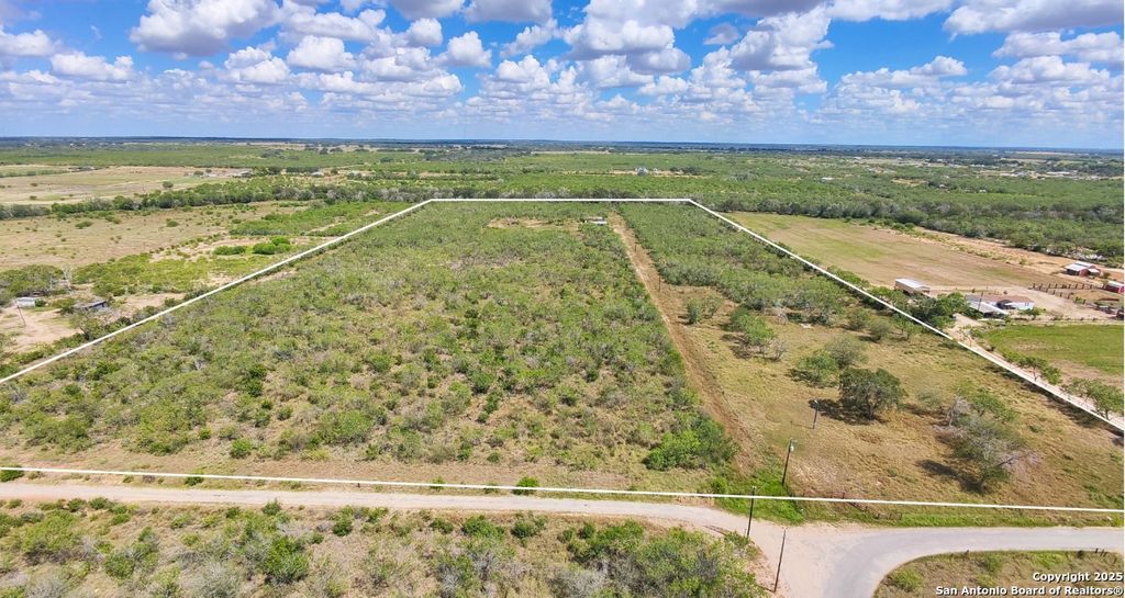 Photo of 299/115 CR 779, Devine, TX 78016 (MLS # 1915745)