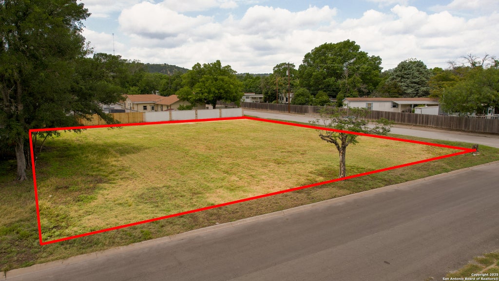 Photo of 519 Lucille, Kerrville, TX 78028 (MLS # 1898328)