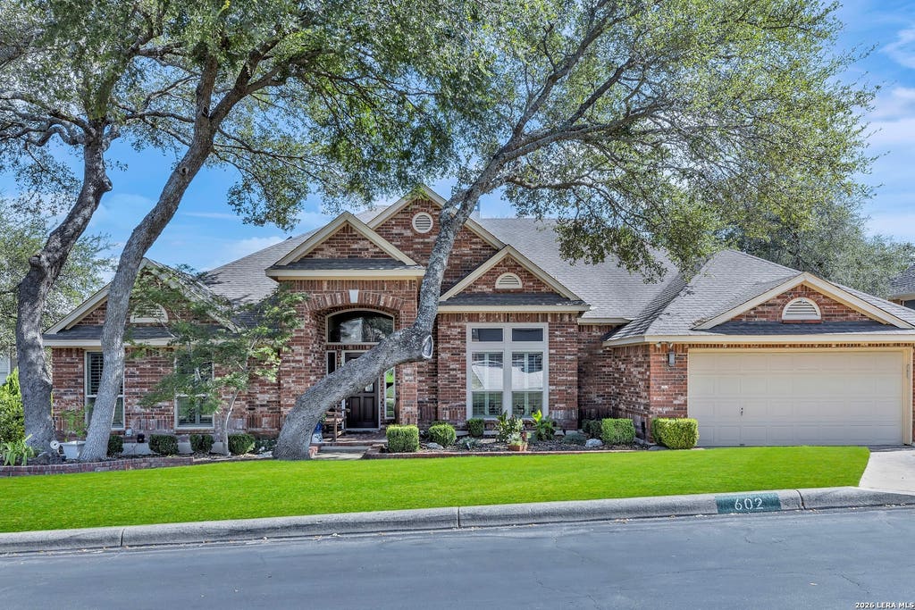 Photo of 602 Mesa Rdg, San Antonio, TX 78258 (MLS # 2008905)