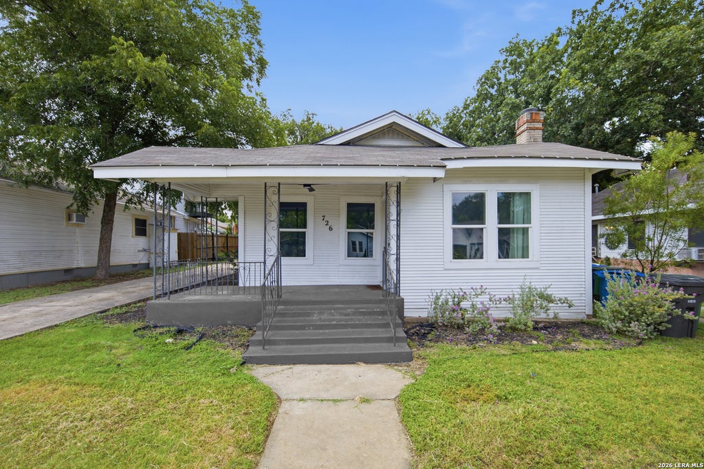 Photo of 726 Avant, San Antonio, TX 78210 (MLS # 2003436)