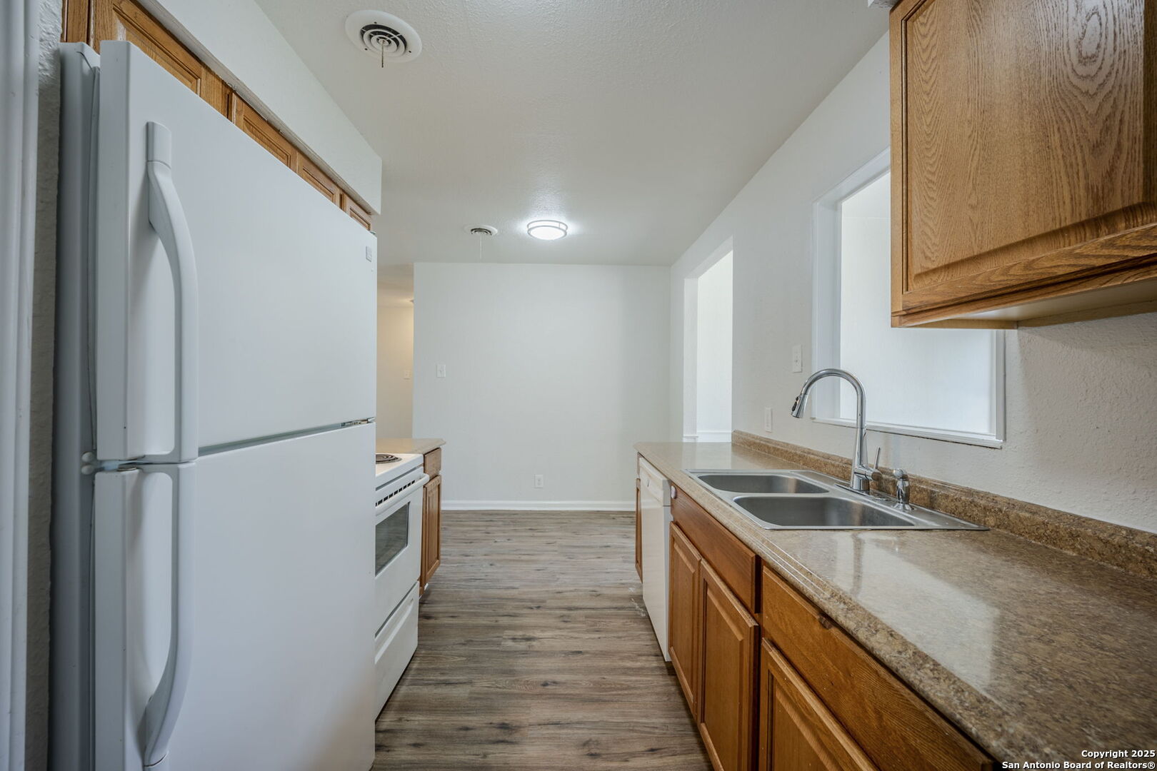 526 Radiance