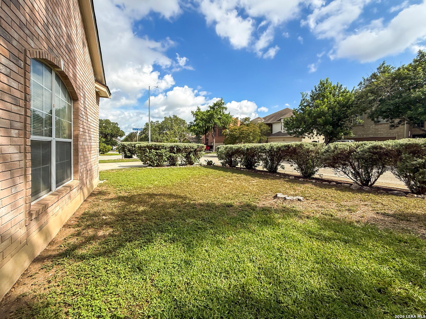 21122 SIMI VALLEY DR