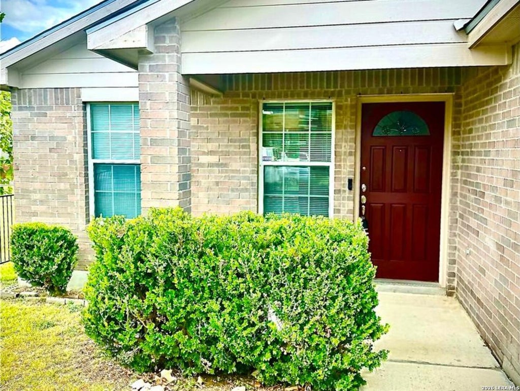 Photo of 9142 DUBLIN SPG, San Antonio, TX 78254 (MLS # 2000487)