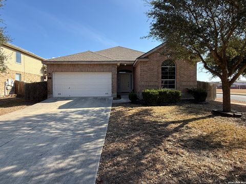 Photo of 105 Eagle Flight, Cibolo, TX 78108 (MLS # 1940483)