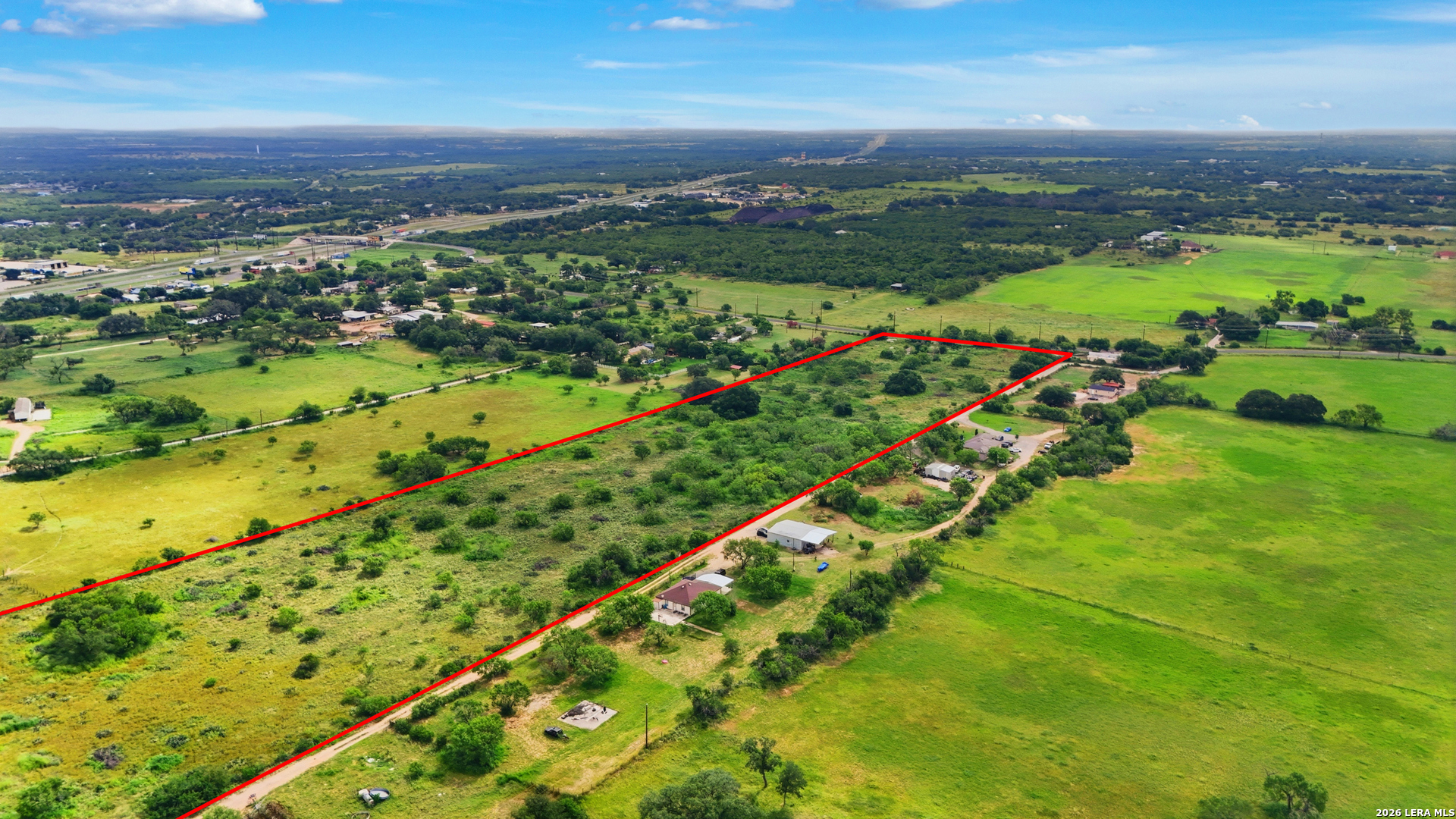 Photo 1 of 14 — 18291 LUCKEY RD, Atascosa, TX 78002