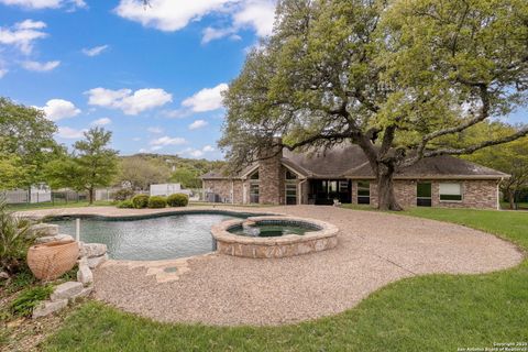 7202 Saddle Boerne TX 78015