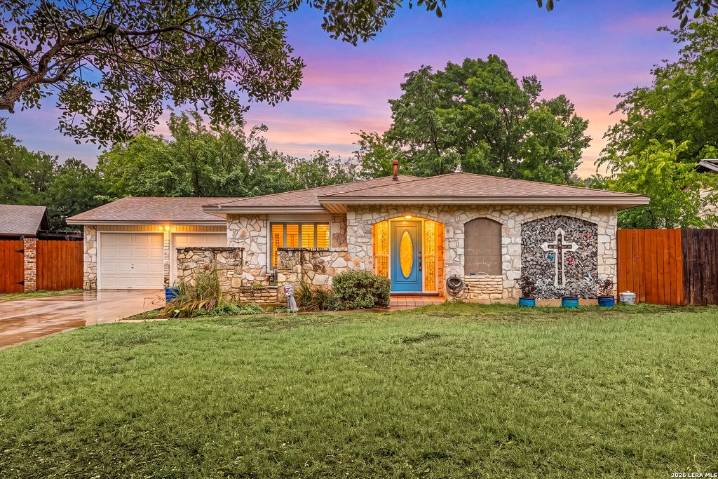 Photo of 6231 Farragut Dr, San Antonio, TX 78238 (MLS # 1959951)