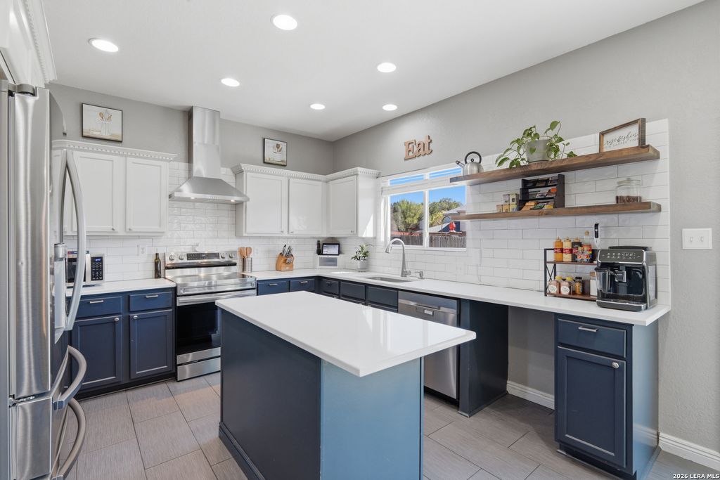 Photo of 7606 Presidio Crest, Boerne, TX 78015 (MLS # 1951708)