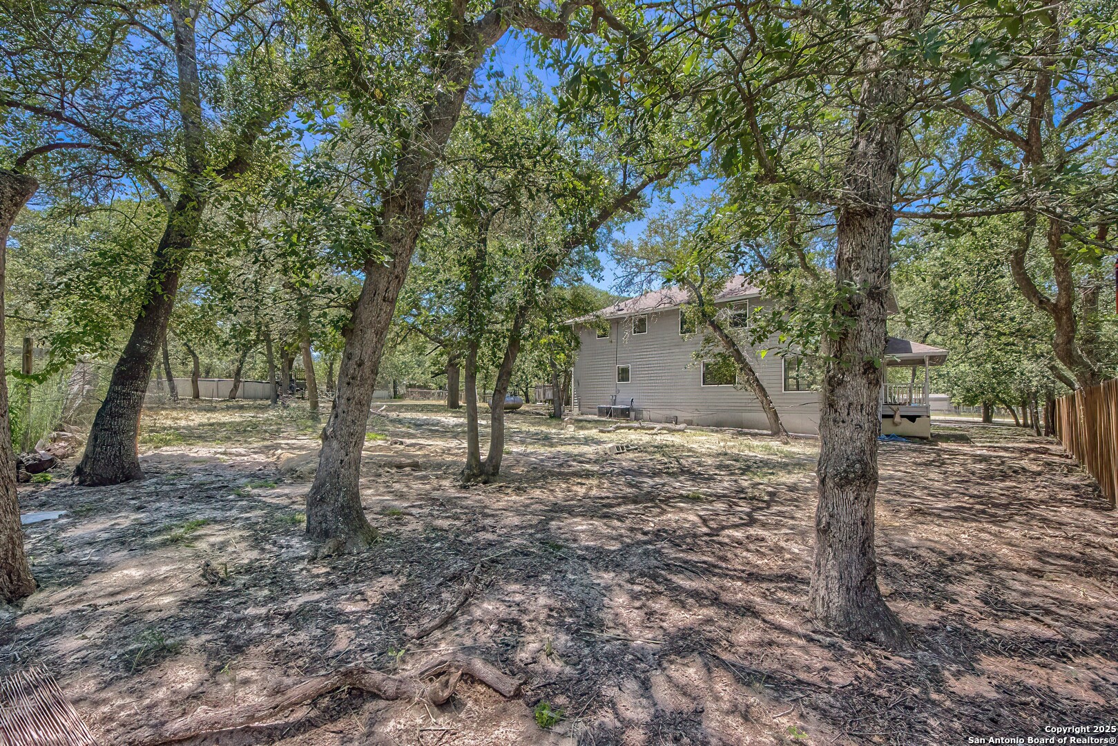 324 Hickory Hill