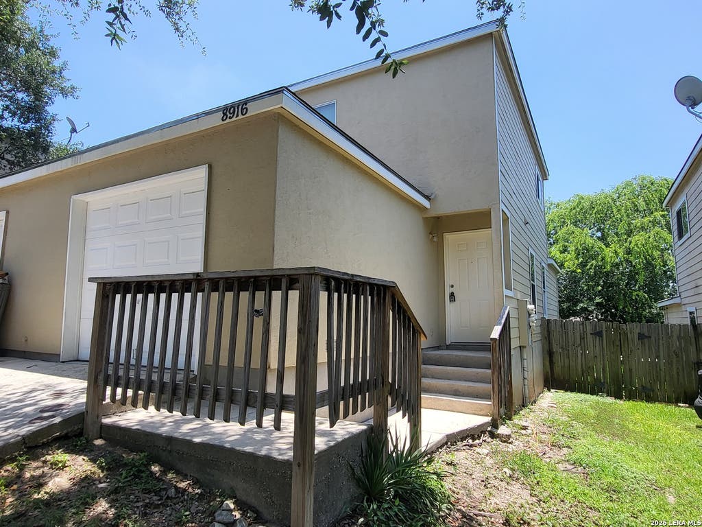 Photo of 8916 Maverick Draw, San Antonio, TX 78250 (MLS # 1992001)