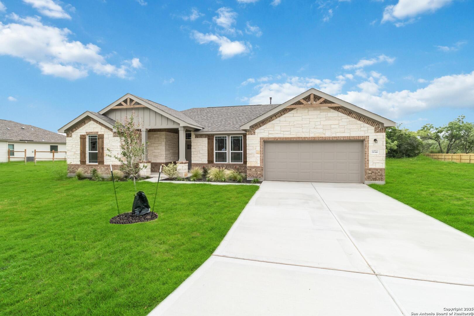 1595 Vista View Drive