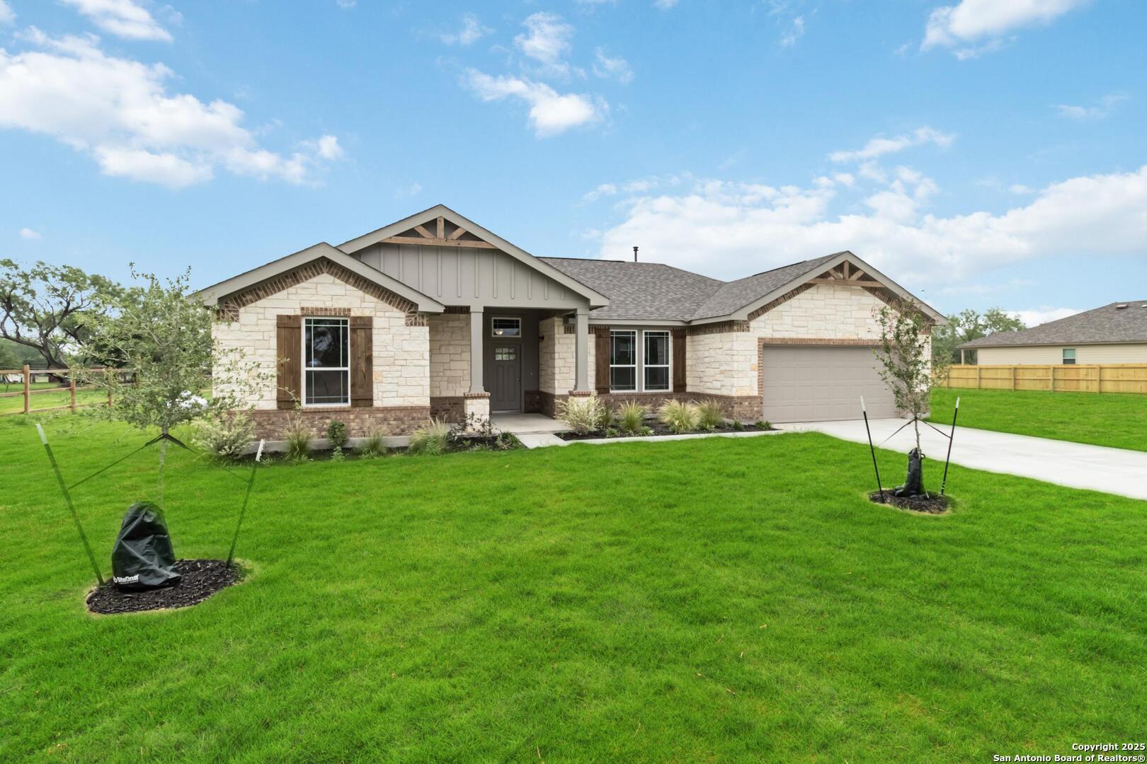1595 Vista View Drive