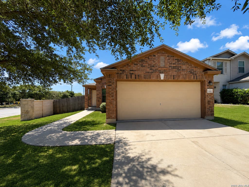 Photo of 1051 Sundance Fort, San Antonio, TX 78245 (MLS # 2010587)