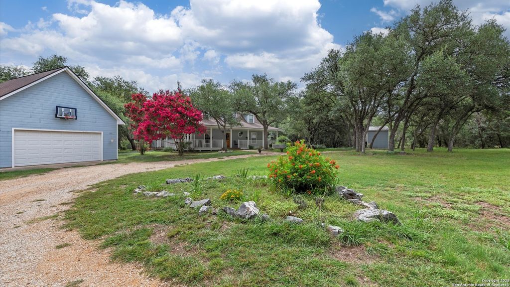 Photo of 689 Abels, Canyon Lake, TX 78133 (MLS # 1893913)