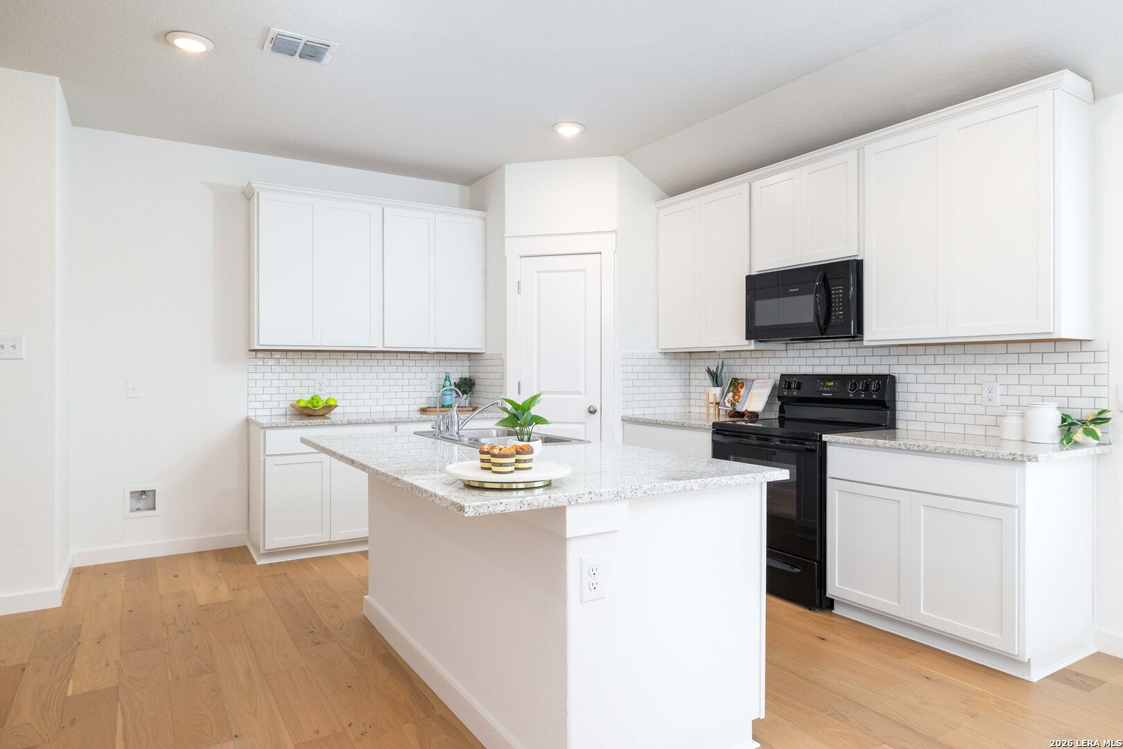 3642 TWIN DISH WAY